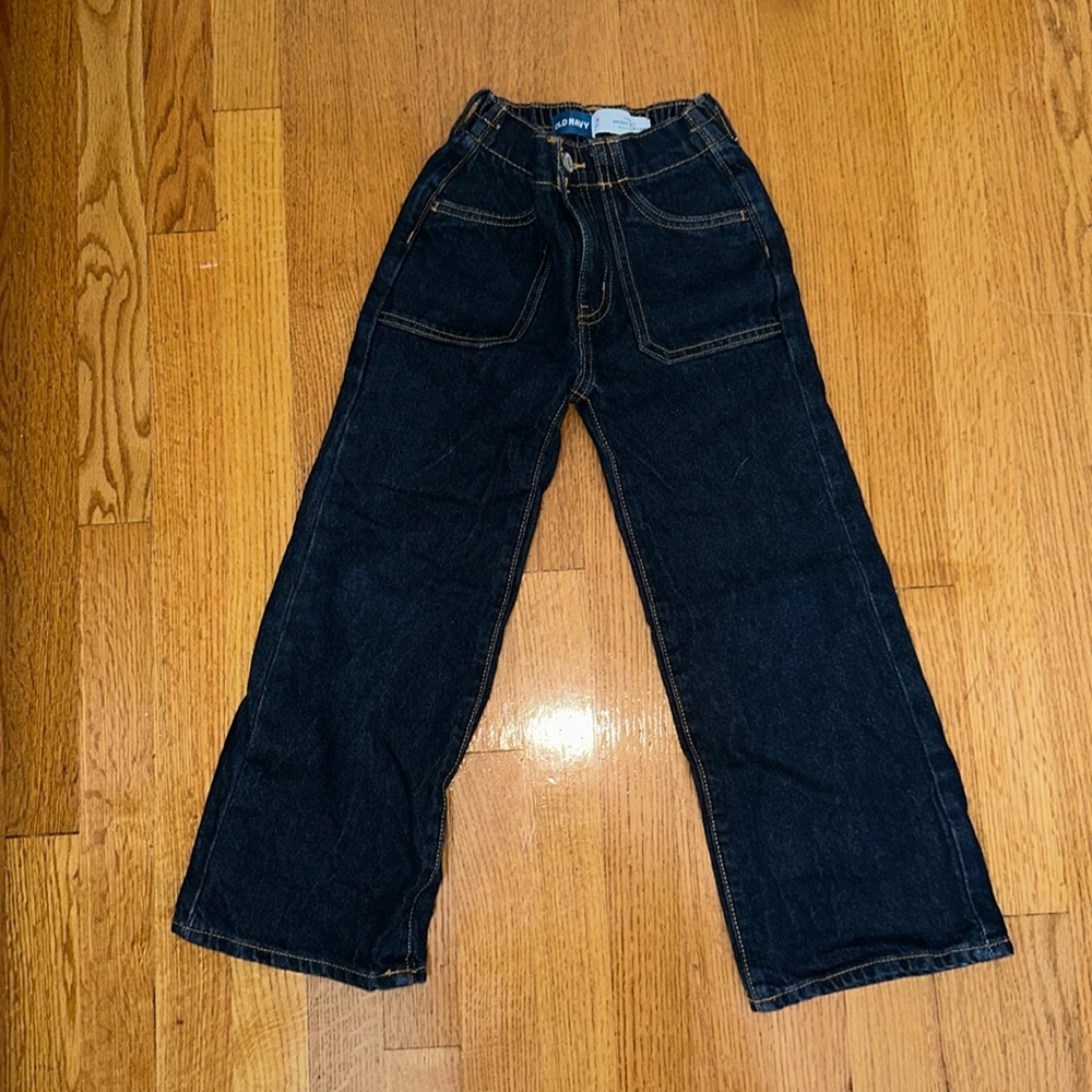 Old Navy girls baggy jeans.